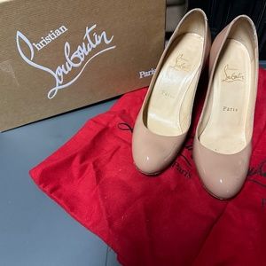 Christian louboutin patent pumps